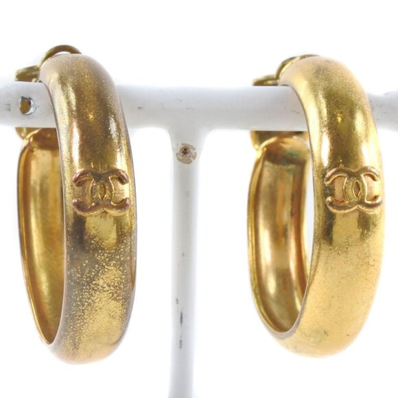 CHANEL Gold Earrings - Picture 1 of 7